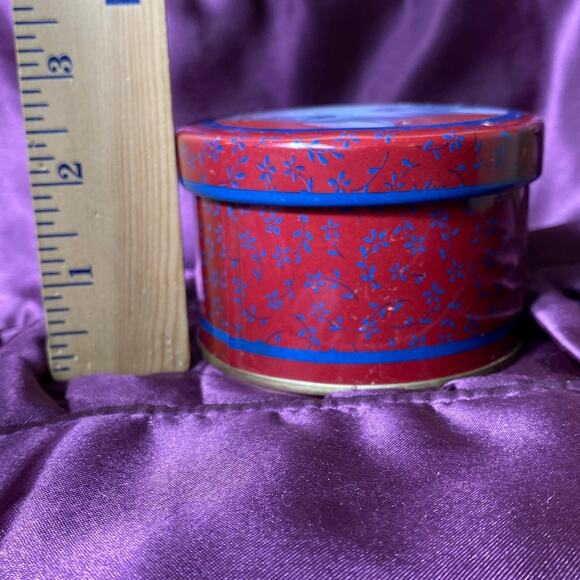 Kitty Cat Tin White Gray Vintage Round Blue Eye Trinket Decor Hallmark Taiwan - Picture 8 of 8